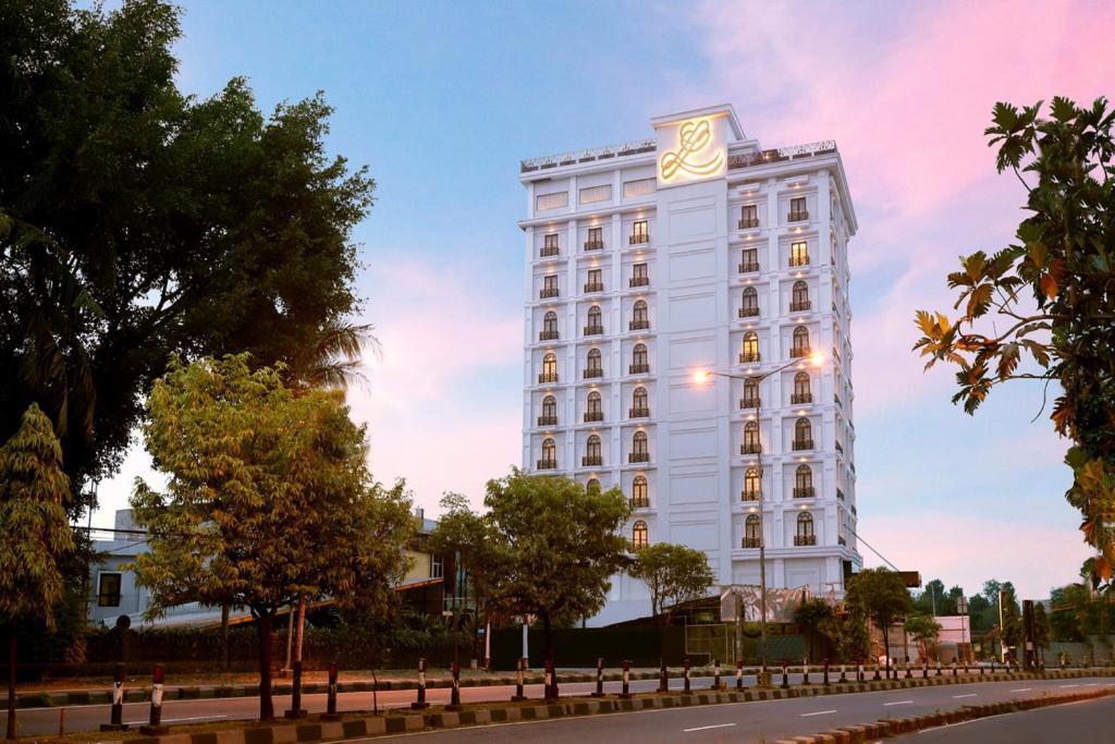 Lafayette Boutique Hotel Kejayan Exterior foto
